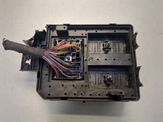 Блок предохранителей, ориг. номер 42624875, Buick Encore 2016-2022