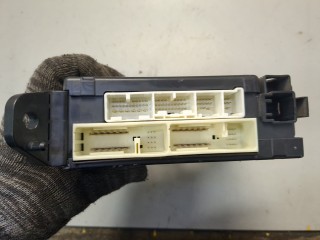 Блок предохранителей, ориг. номер 827300C262, Toyota Tundra 2009-2013