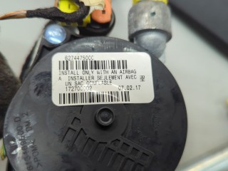 Ремень безопасности правый передний, ориг. номер 7321076030B0, Lexus CT 2010-2014