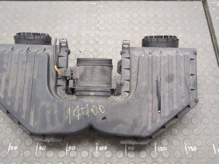 Корпус воздушного фильтра BMW X5 E70 2006-2010
