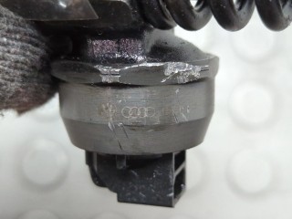 Форсунка топливная, ориг. номер 038130073AG, 038130079GX, Volkswagen Caddy 1995-2004