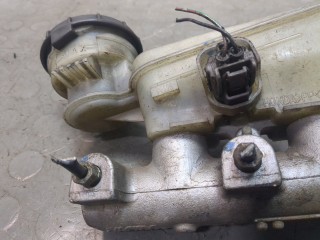 Цилиндр тормозной главный, ориг. номер 46010CB020, 46091CA020, Nissan Murano 2002-2008