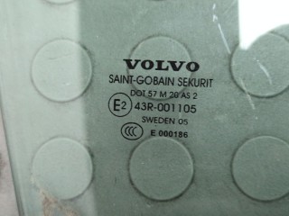 Стекло боковой двери правое заднее, ориг. номер 30674329, Volvo XC70 2004-2007