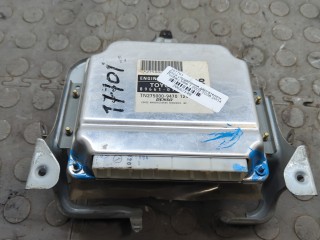 Блок управления двигателем, ориг. номер 8966101061, Pontiac Vibe 2002-2004
