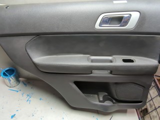 Дверная карта (Обшивка двери) левая задняя, ориг. номер BB5Z7827407BC, Ford Explorer 2010-2015