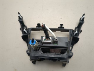 Разъем AUX/USB, ориг. номер D09H669U0A, Mazda CX-3 2015-2018