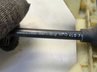 Трос кулисы КПП, ориг. номер 4L0713265A, Audi Q7 2005-2009