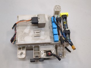 Блок предохранителей, ориг. номер 8273035380, Toyota FJ Cruiser 2006-2022