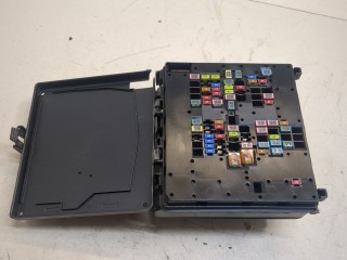 Блок предохранителей, ориг. номер MX6T14D068NAA, Ford Escape 2019-2022