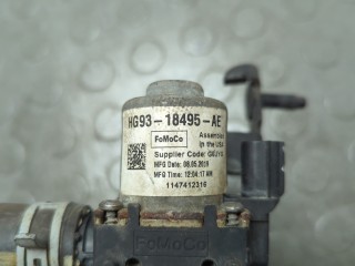 Кран отопителя (печки), ориг. номер HG9318495AE, Ford Fusion USA 2016-2020