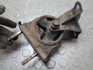 Подушка крепления двигателя, ориг. номер 1236121010, Toyota RAV4 2000-2003