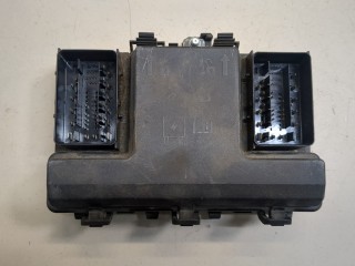 Блок предохранителей, ориг. номер HG9T14D068BC, Ford Fusion USA 2016-2020