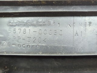 Жабо под дворники (дождевик), ориг. номер 557810C030, Toyota Sequoia 2007-2017