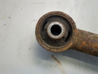 Рычаг подвески левый задний, ориг. номер 4872035060, Toyota FJ Cruiser 2006-2022