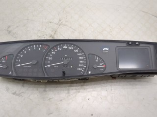 Щиток приборов (приборная панель) Opel Omega 1994-1999