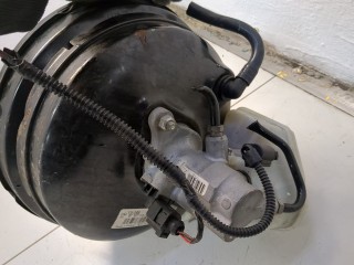Цилиндр тормозной главный, ориг. номер 7P0611303A, 7P0611019, 7P0612105, Volkswagen Touareg 2010-2014