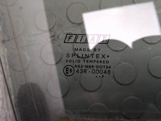 Стекло боковой двери правое переднее, ориг. номер 51738807, Fiat Grande Punto 2005-2010