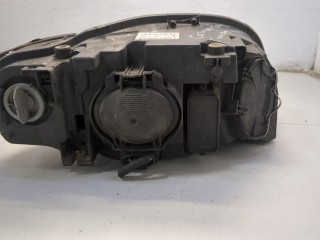 Фара (передняя) левая, ориг. номер 8E0941003AK, Audi A4 2000-2006