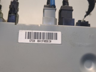 Блок управления радиоприемником, ориг. номер 84667778, Chevrolet Malibu 2018-2026
