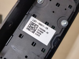 Панель управления магнитолой, ориг. номер LJ6T18K811CB, Ford Escape 2019-2022