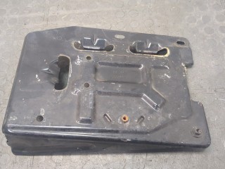 Кожух аккумулятора, ориг. номер 15872637, Chevrolet Tahoe 2006-2014