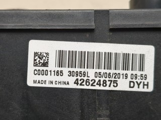 Блок предохранителей, ориг. номер 42624875, Buick Encore 2016-2022
