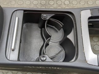 Консоль салона (кулисная часть), Volkswagen Passat 2011-2015