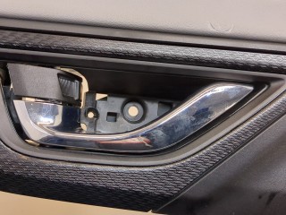 Ручка двери салона левая задняя, ориг. номер 61051XC130TP, Subaru Legacy 2017-2020