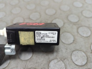 Блок управления центральным замком, ориг. номер EG24675DZB, Mazda 6 2007-2010