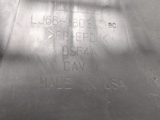 Воздуховод, ориг. номер LJ6B18D395BC, Volvo XC90 2014-2019