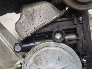 Стеклоподъемник электрический левый задний, ориг. номер 8571075070, Lexus CT 2010-2014