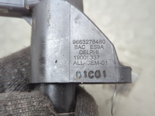 Катушка зажигания, ориг. номер 7701479027, Renault Laguna 2001-2005