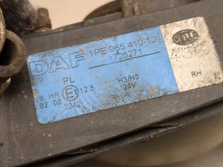 Фара противотуманная (галогенка) правая, ориг. номер 1725271, DAF XF 105 2005-2013