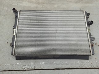 Радиатор охлаждения двигателя Volkswagen Tiguan 2011-2019