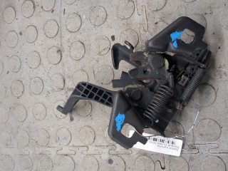 Замок капота, Renault Duster 2010-2015