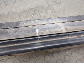 Накладка на порог левая передняя, ориг. номер DFR551P51, Mazda CX-30 2019-2026