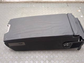 Подлокотник левый задний BMW 7 серия 2001-2005