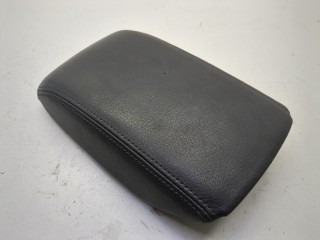 Подлокотник левый передний, ориг. номер 8U0864207N, Audi Q3 2014-2018