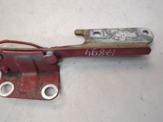 Петля капота правая, ориг. номер 5R3Z16796AA, Ford Mustang 2004-2009