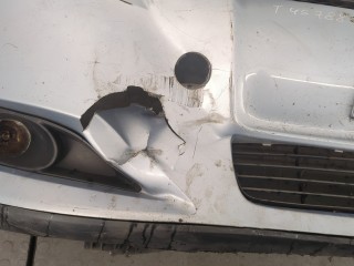 Бампер передний, ориг. номер 5311102390, Toyota Auris 2006-2010