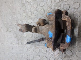 Суппорт правый задний, ориг. номер GG5B26980B, Mazda 626 1997-1999