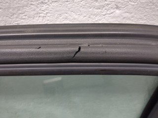 Стекло форточки двери правое заднее, ориг. номер A1407302420, Mercedes S-Класс 1994-1996