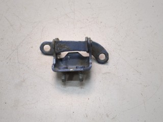 Петля двери левая задняя Toyota Matrix 2002-2004
