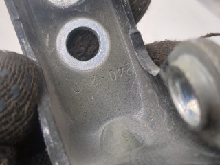 Петля двери левая передняя, ориг. номер BB5Z7822801C, Ford Explorer 2019-2024