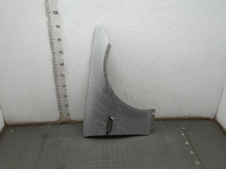 Крыло правое переднее Mercedes C W204 2007-2011
