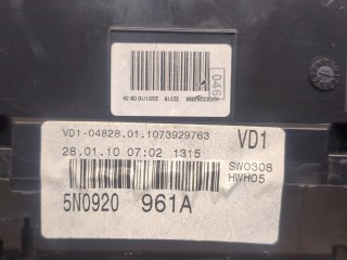 Щиток приборов (приборная панель), ориг. номер 5N0920961A, Volkswagen Tiguan 2006-2011