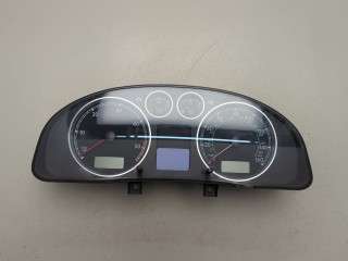 Щиток приборов (приборная панель) Volkswagen Passat 2000-2005