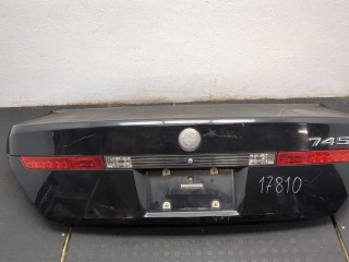 Фонарь крышки багажника правый BMW 7 серия 2001-2005