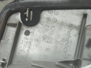 Фонарь крышки багажника правый, ориг. номер A2118201464, Mercedes E-Класс 2002-2006