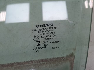 Стекло боковой двери левое переднее, ориг. номер 43R001106, Volvo V90 2016-2020
